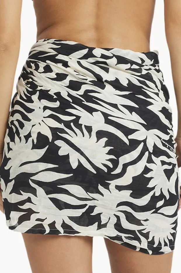 Sarongs|Billabong By My Side Sarong Black/White