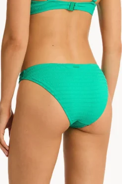Bottoms|Sea Level Capri Regular Cheeky Pant Evergreen