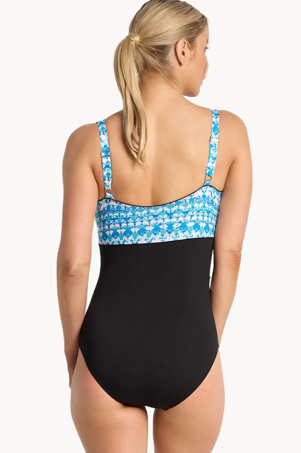 One Pieces|Poolproof Dynasty Splice One Piece Jade