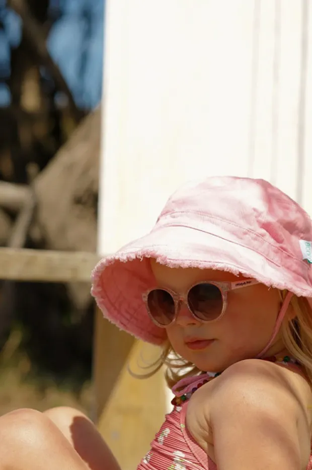 Hats|Acorn Girls Frayed Bucket Hat Strawberry