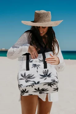 Cooler Bags|Picnic Vibes|Good Vibes Havana 2 In 1 Beach Cooler Bag Black/white