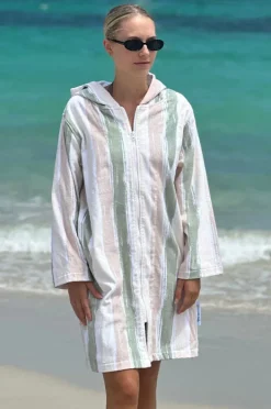 Towel Robes & Ponchos|Towel Robes & Ponchos|Back Beach Co Island Hooded Towelling Robe S/M Sand