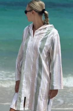 Towel Robes & Ponchos|Towel Robes & Ponchos|Back Beach Co Island Hooded Towelling Robe L/XL Sand