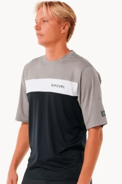 Rashies|Rip Curl Mens Undertow Short Sleeve Suntop Black/grey