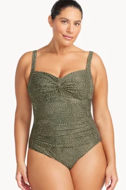 One Pieces|Artesands Onda Perspective Botticelli One Piece Olive
