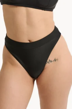 Bottoms|Raq Apparel Plain High Leg Brief Black