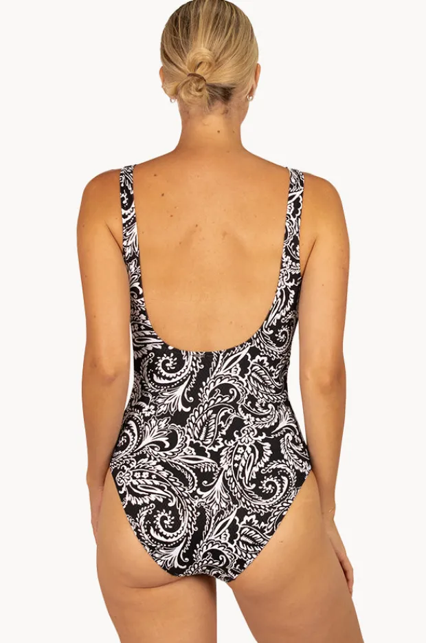 One Pieces|Baku Santa Cruz D/E Cup One Piece BLACK