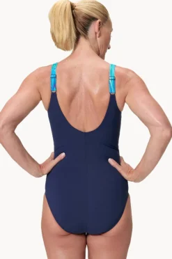 One Pieces|Speedo Shaping Lunalustre One Piece