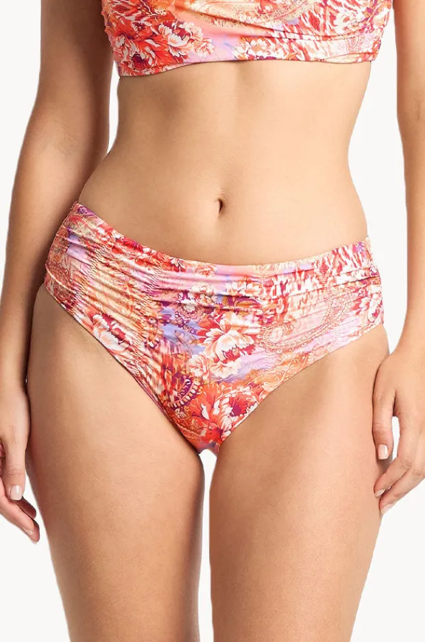 Bottoms|Sunseeker Sundance Ruched Mid Rise Pant Peach