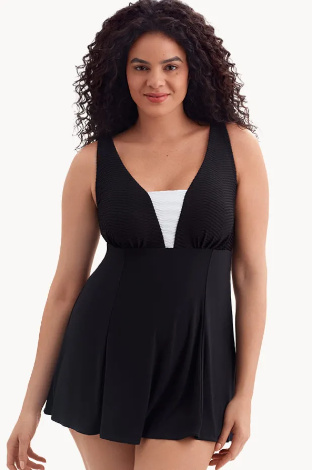 One Pieces|Longitude Texture Luxe Plunge Swim Dress Black/White