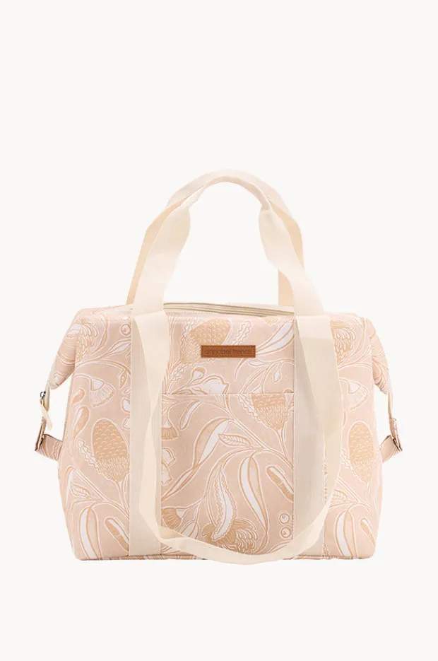 Picnic Vibes|Cooler Bags|Annabel Trends Trailing Natives Picnic Box Cooler Bag Giraffe