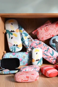 Travel|Gifts|Annabel Trends Trailing Natives Safe Keeper Red/pink