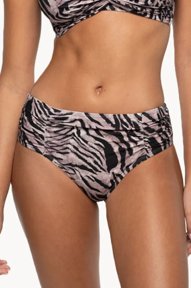 Bottoms|Nip Tuck Tuamotu Brigitte Ruched Mid Pant Animal