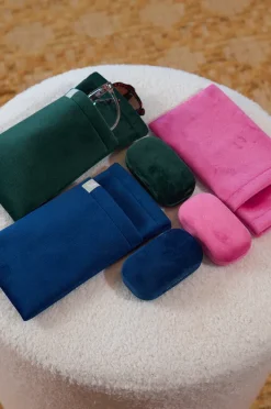 Travel|Annabel Trends Velvet Safe Keeper Emerald